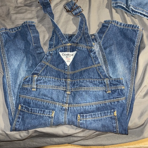 Jeans - Picture 2 of 8